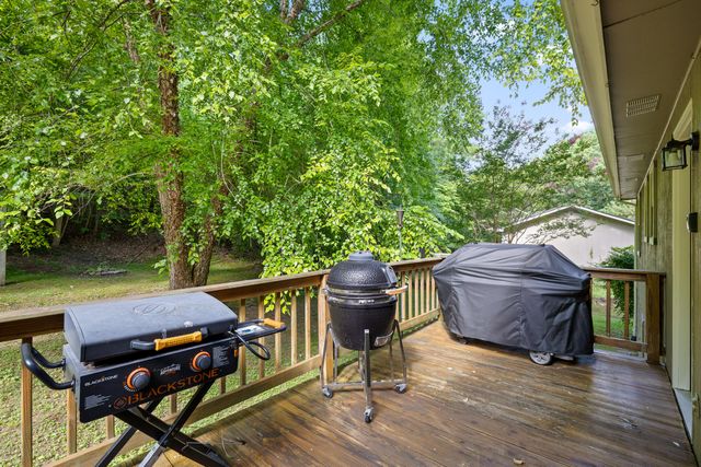 8925 E Ridge Trail Road, Soddy Daisy, TN 37379