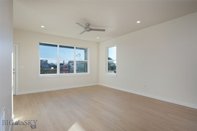 809 Spaniel Lane, Belgrade, MT 59714