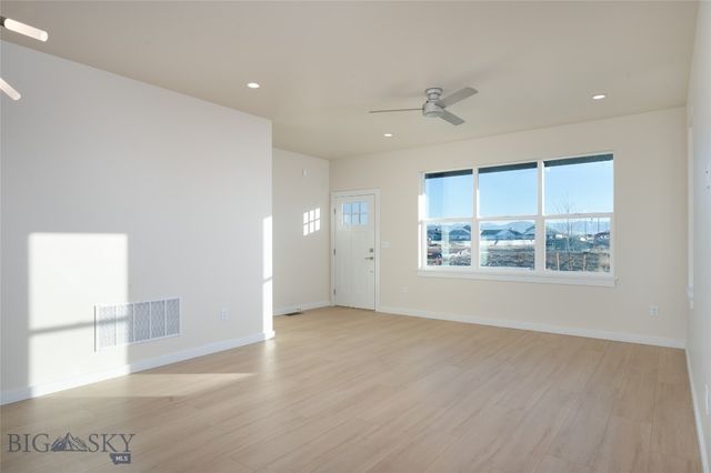 809 Spaniel Lane, Belgrade, MT 59714