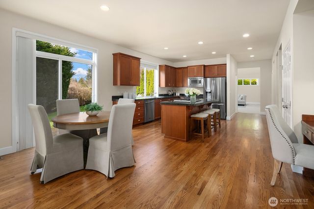 26822 SE 22nd Court, Sammamish, WA 98075