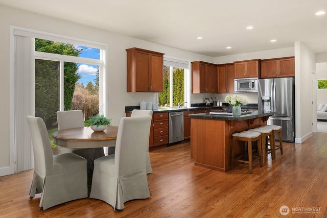 26822 SE 22nd Court, Sammamish, WA 98075