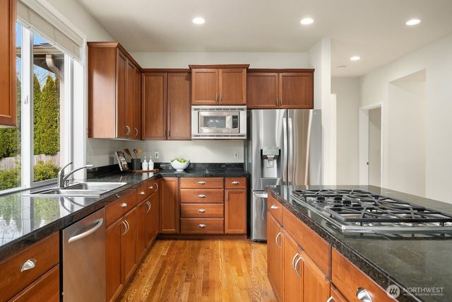26822 SE 22nd Court, Sammamish, WA 98075