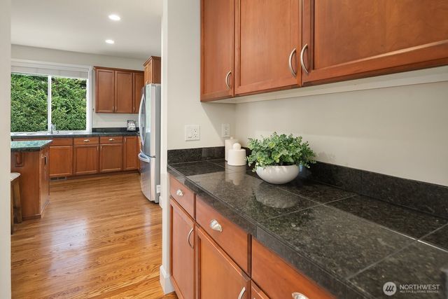 26822 SE 22nd Court, Sammamish, WA 98075