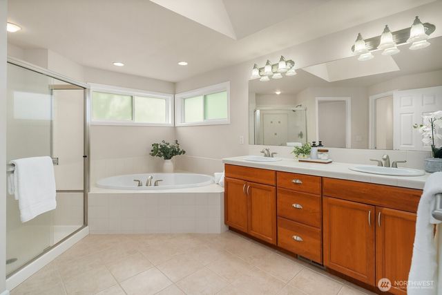 26822 SE 22nd Court, Sammamish, WA 98075