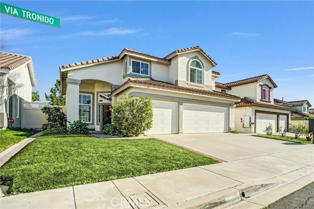 34 Via Tronido, Rancho Santa Margarita, CA 92688