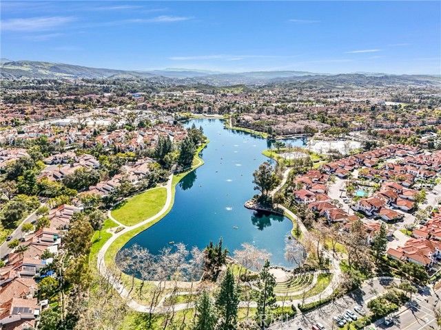 34 Via Tronido, Rancho Santa Margarita, CA 92688
