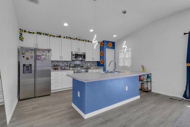 205 ARBUTHNOT STREET, Winter Haven, FL 33881