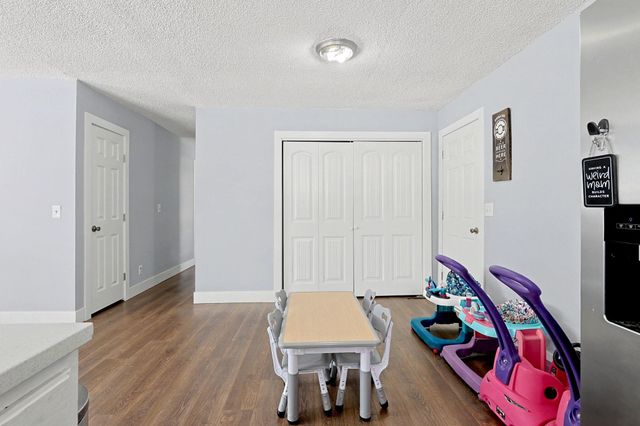 937 Money St, Augusta, KS 67010