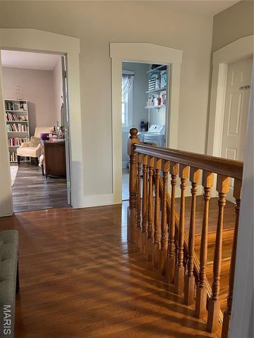 7016 Michigan Avenue, St Louis, MO 63111