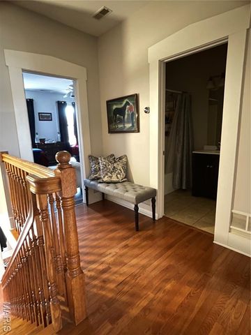 7016 Michigan Avenue, St Louis, MO 63111