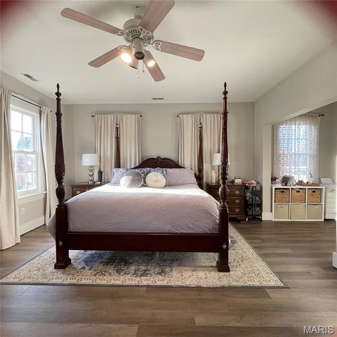 7016 Michigan Avenue, St Louis, MO 63111