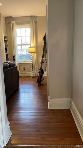 7016 Michigan Avenue, St Louis, MO 63111