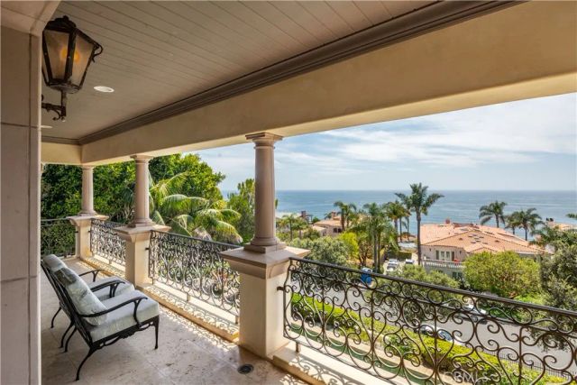 64 Laurel Drive, Rancho Palos Verdes, CA 90275