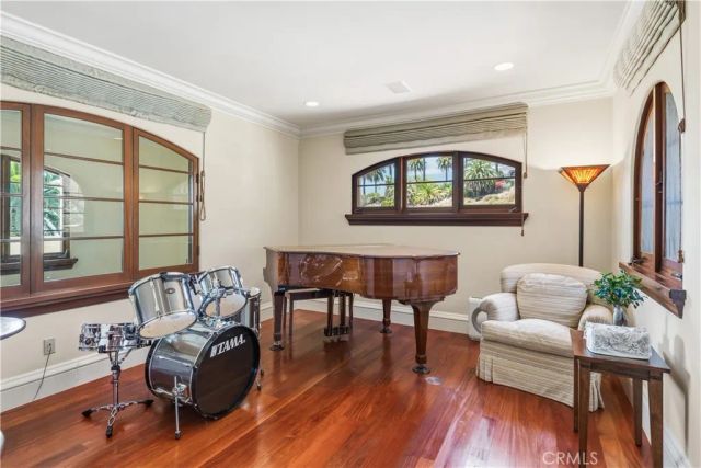64 Laurel Drive, Rancho Palos Verdes, CA 90275