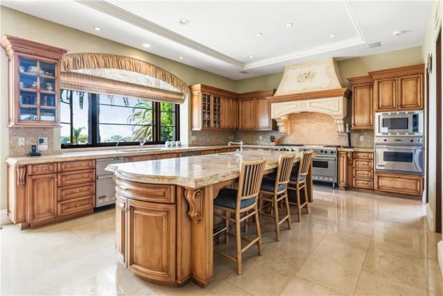 64 Laurel Drive, Rancho Palos Verdes, CA 90275
