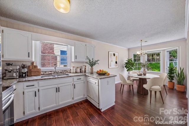 8012 Cadmium Court, Charlotte, NC 28215