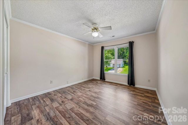 8012 Cadmium Court, Charlotte, NC 28215
