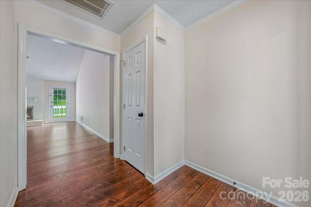 8012 Cadmium Court, Charlotte, NC 28215