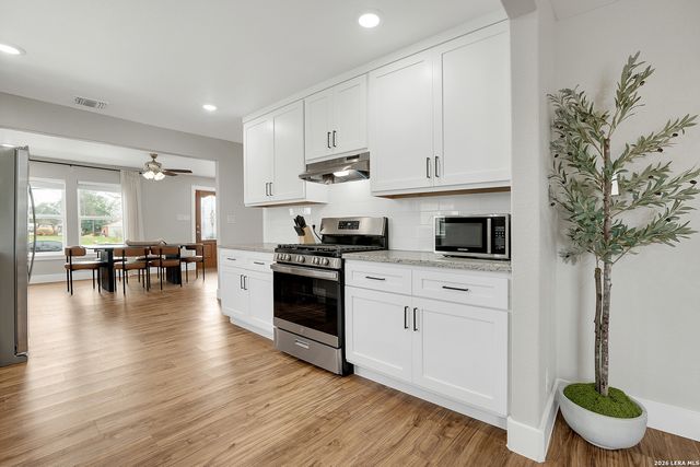 839 OASIS ST, New Braunfels, TX 78130