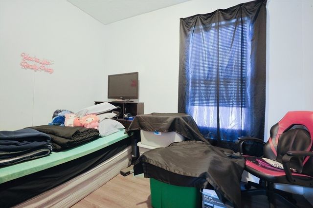 230 Pleasant, Worcester, MA 01609