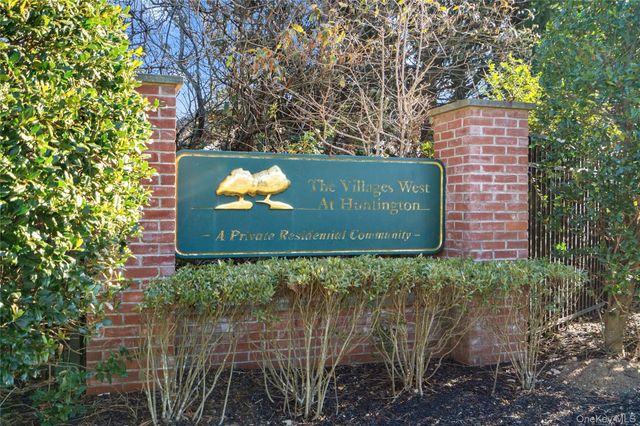 138 Brattle Circle, Melville, NY 11747