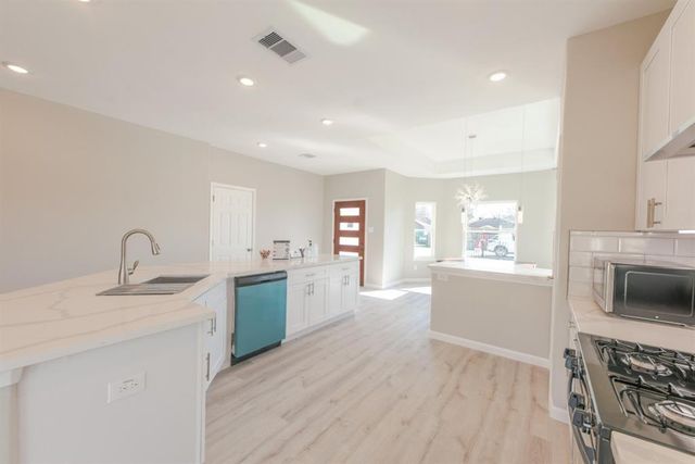 10274 Porto Rico Road, Houston, TX 77041