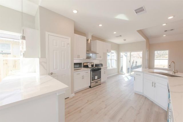 10274 Porto Rico Road, Houston, TX 77041