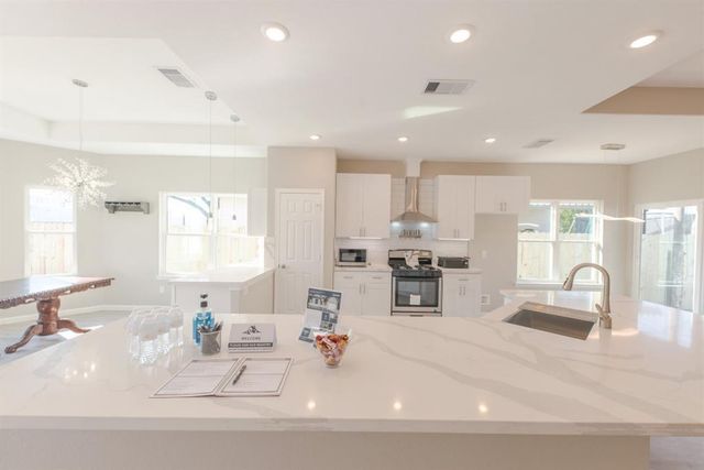 10274 Porto Rico Road, Houston, TX 77041