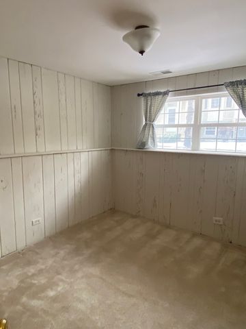 759 CHERRY CREEK Drive 759, Grayslake, IL 60030