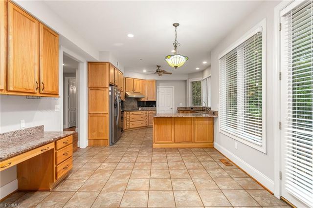 621 Crystal Bay Drive, Denton, NC 27239