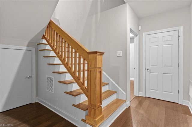 621 Crystal Bay Drive, Denton, NC 27239