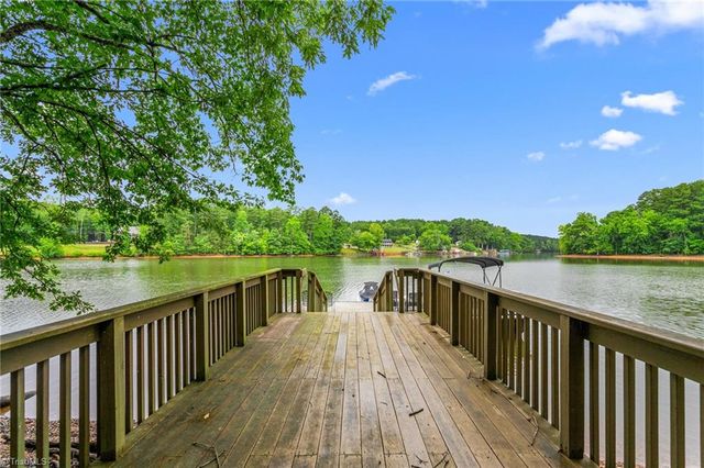 621 Crystal Bay Drive, Denton, NC 27239