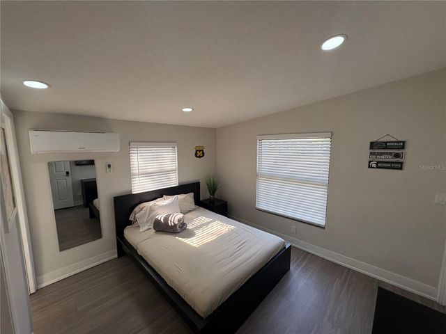 5210 S ZION STREET, Tampa, FL 33611