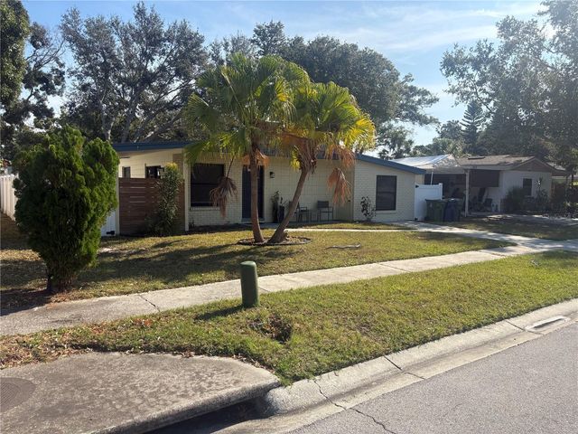 5210 S ZION STREET, Tampa, FL 33611