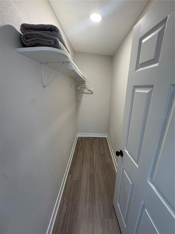 5210 S ZION STREET, Tampa, FL 33611