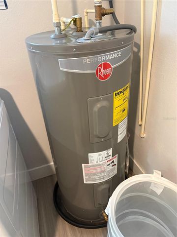 5210 S ZION STREET, Tampa, FL 33611