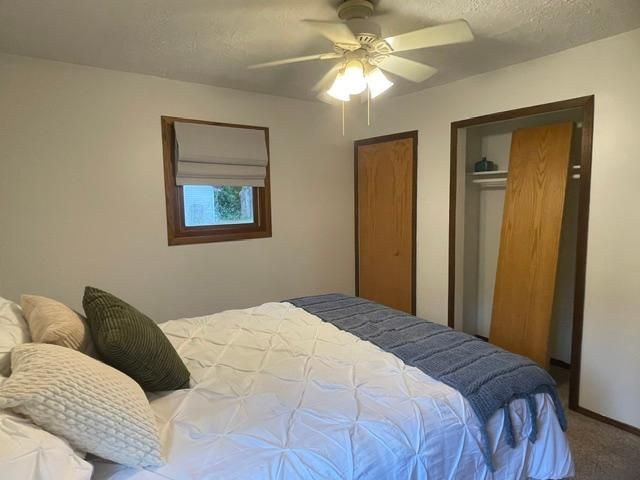 440 106th Avenue NW, Coon Rapids, MN 55448