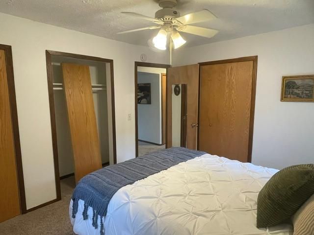 440 106th Avenue NW, Coon Rapids, MN 55448