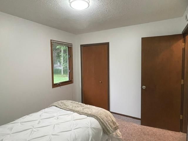 440 106th Avenue NW, Coon Rapids, MN 55448