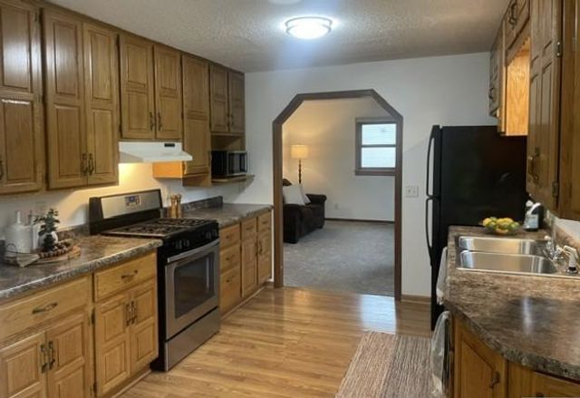 440 106th Avenue NW, Coon Rapids, MN 55448