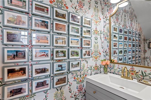 903 West End Boulevard, Winston-salem, NC 27101