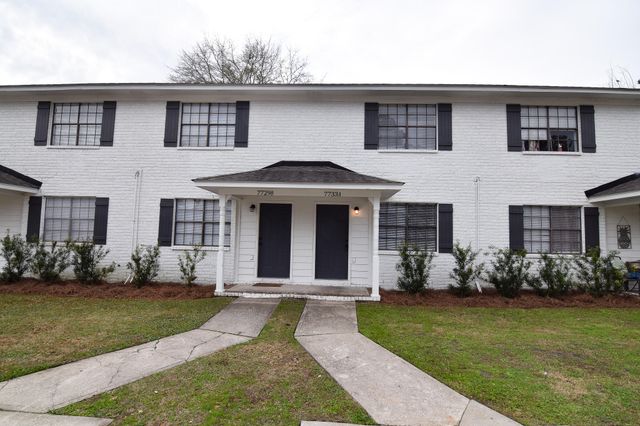 7733 Oldridge Road A, North Charleston, SC 29418