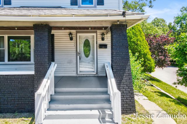 1810 Eastern Avenue Se, City Of Grand Rapids, MI 49507