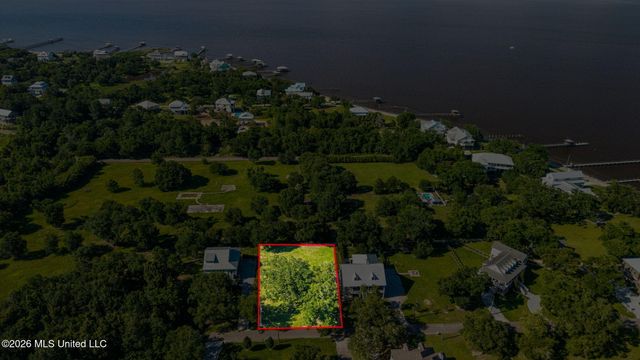 113 Beverly Drive, Bay Saint Louis, MS 39520