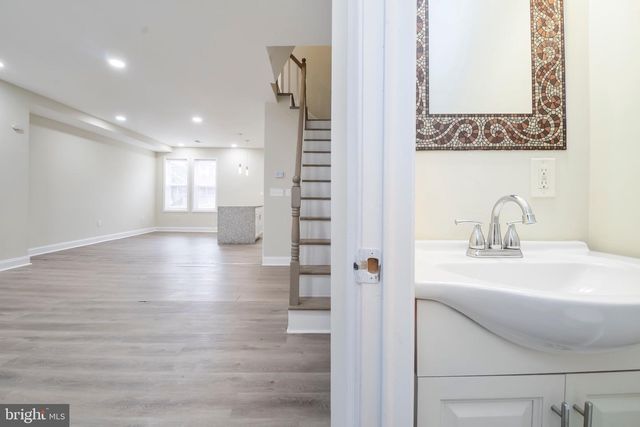 720 N EDGEWOOD ST, Baltimore, MD 21229