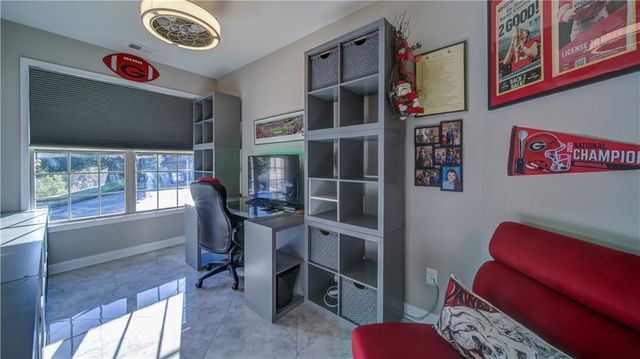 232 Waters Lake Drive, Woodstock, GA 30188