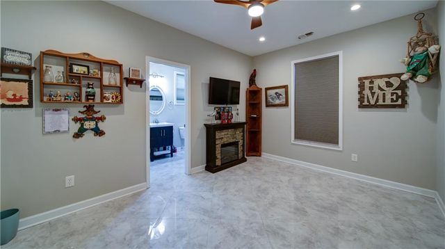 232 Waters Lake Drive, Woodstock, GA 30188