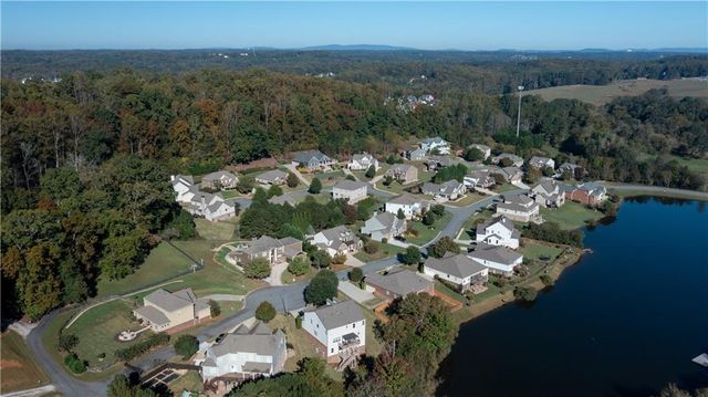 232 Waters Lake Drive, Woodstock, GA 30188