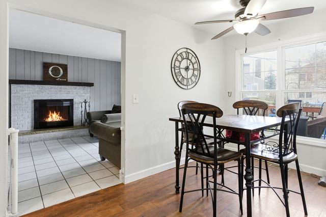 1150 Lehnertz Avenue, Aurora, IL 60505