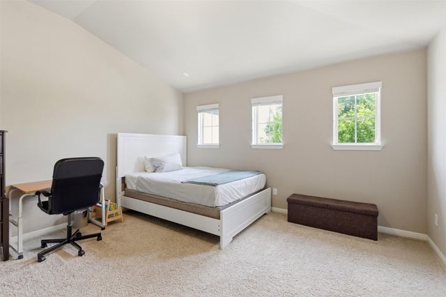 8104 Rosano ST, Round Rock, TX 78665